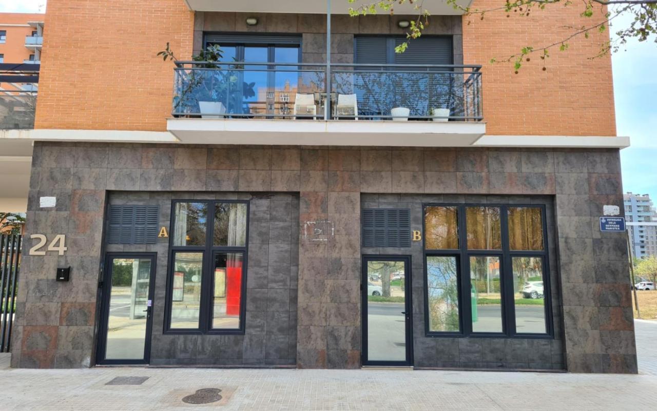 Hlius Brand New Apartments Valencia Exterior photo